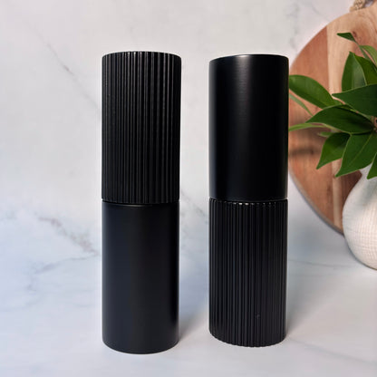 Ribbed Salt & Pepper Grinder Set